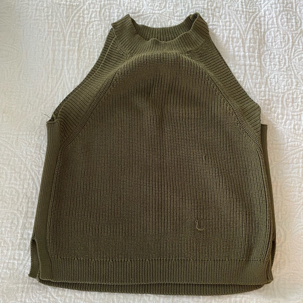 Francesca’s Crop Tank Top